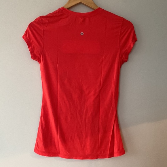 Rare!! Lululemon Resolutions 5 Year Pima tee - Picture 6 of 6